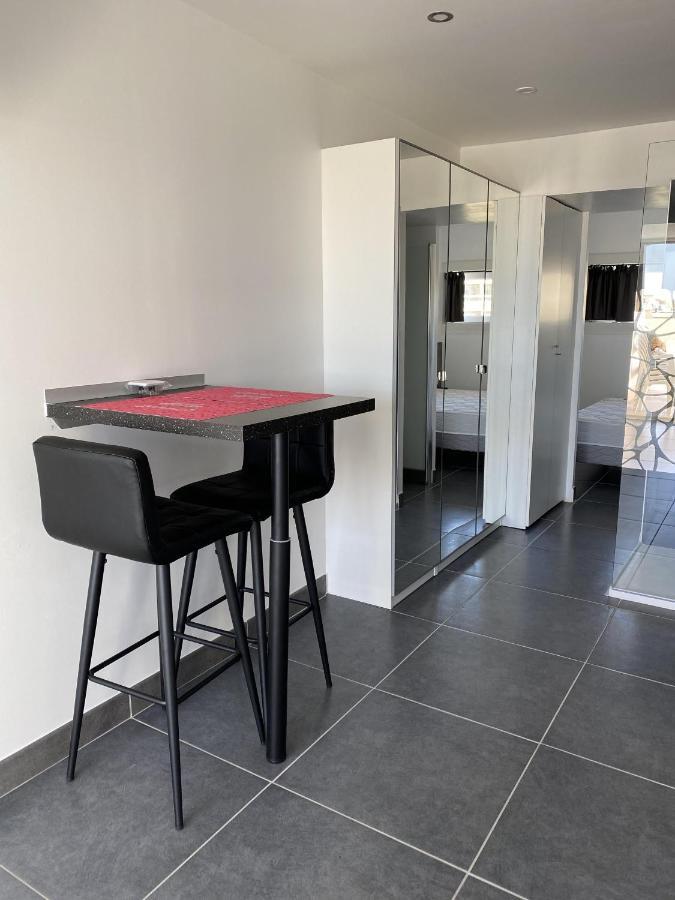 Studio Village Naturiste แอกด์ ภายนอก รูปภาพ