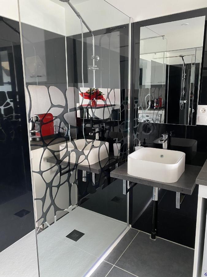 Studio Village Naturiste แอกด์ ภายนอก รูปภาพ